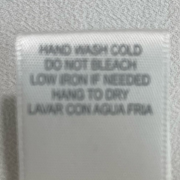 NWT SKIES ARE BLUE Ivory Blouse Beaded Trim Neckline & Back w/ Cut-Out Size 8 - Picture 9 of 15